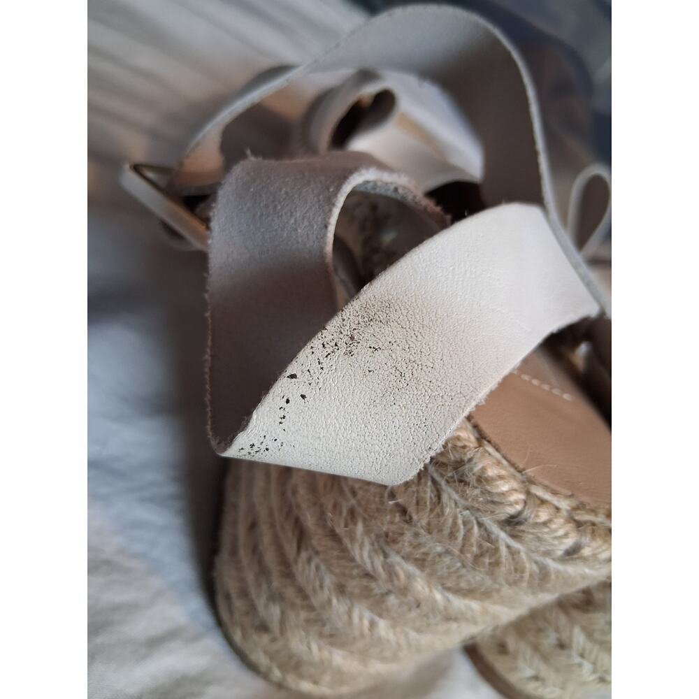 Antonio Melani off White Sandals Size 8 Leather - Picture 4 of 6